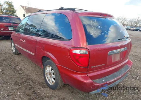 2005 Chrysler Town & Country Touring from USA, damaged, VIN 2C4GP54LX5R418350